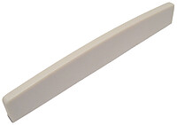 Maße: L: 76,72mm B: 3,16mm H: 11,42mm passend für: z.B. Westerngitarre Ausführung: Bei Tusq handelt es sich um ein …... Graph Tech Tusq Saddle *